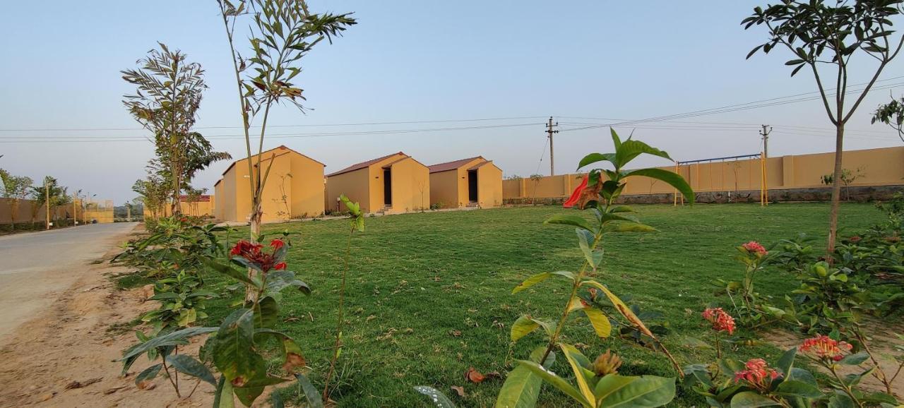Dream Resort Bhuj Bagian luar foto